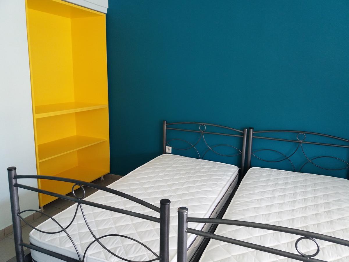 Welcommon Hostel Athens Exterior photo