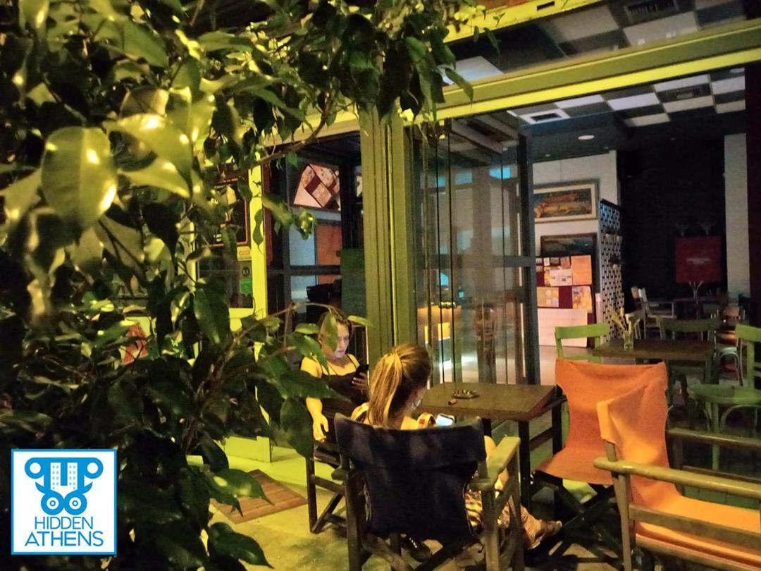 Welcommon Hostel Athens Exterior photo