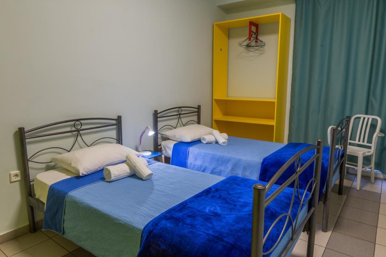 Welcommon Hostel Athens Exterior photo